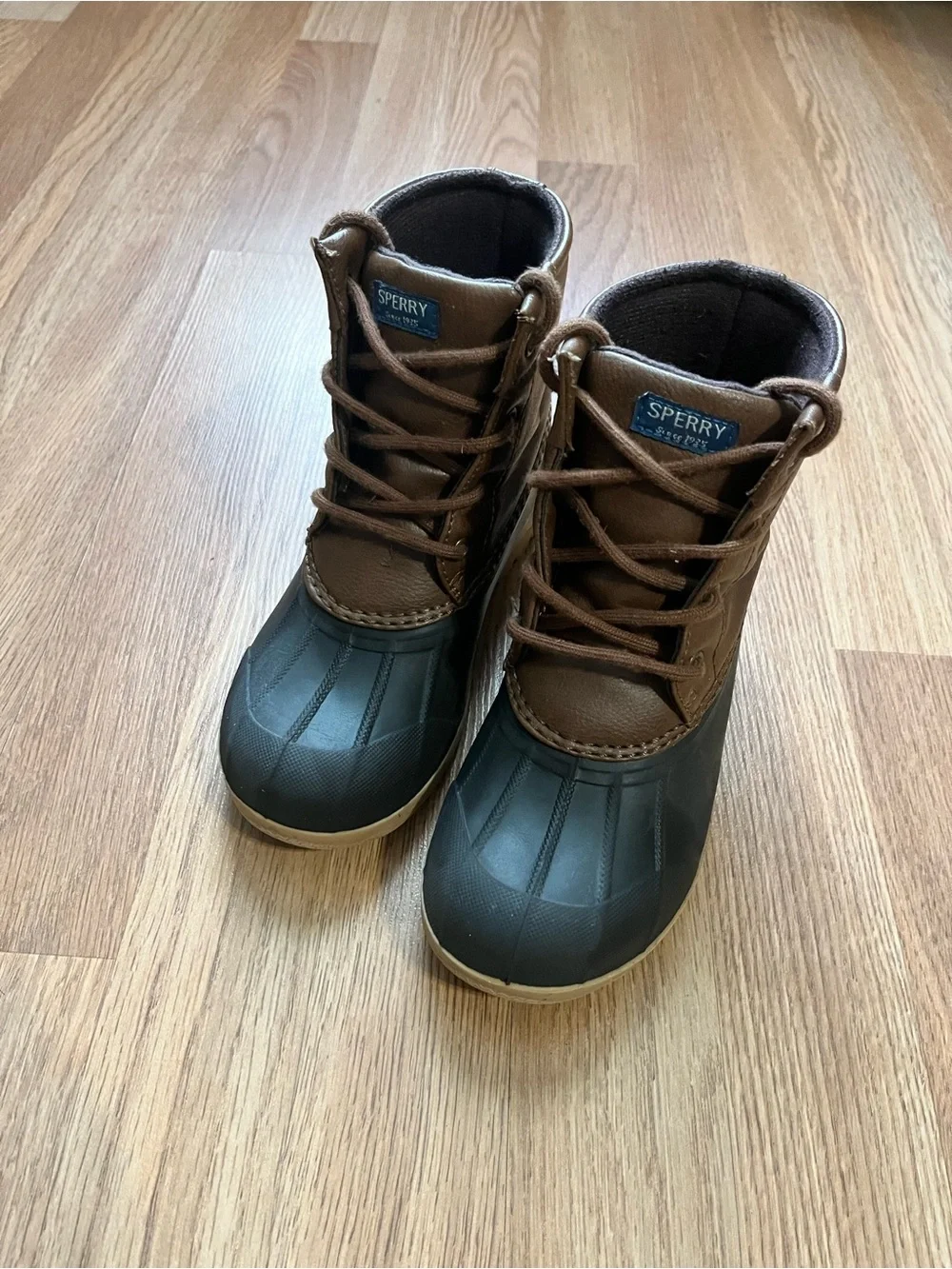 Kids Sperry Snow Boots